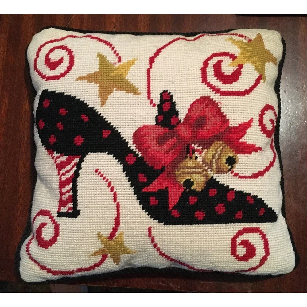 Stephanie Stouffer Needlepoint Christmas Shoe with Bow Pillow  10 x 10